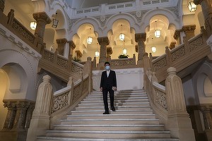 ULTIMA ORĂ Procurorii DNA au descins cu mascații la Primăria Capitalei