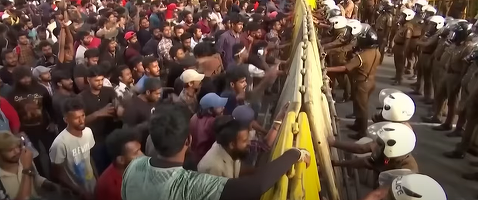 VIDEO Sri Lanka - Reședința președintelui, invadată de manifestanți;  Președintele a fugit de teama mulțimii 