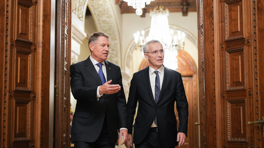 FOTO Iohannis și secretarul general NATO: Nu-l putem lăsa pe Putin să câștige. Să fim pregătiți pentru noi atacuri 
