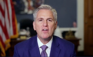 După 15 runde de vot, republicanul Kevin McCarthy câștigă în sfârșit șefia Camerei Reprezentanților din SUA