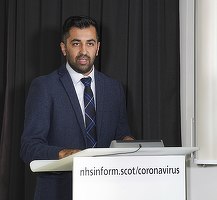 Premierul scoțian Humza Yousaf, ai cărui socri se află în Gaza, acuză Londra că nu prețuiește viețile palestiniene la fel ca pe cele israeliene