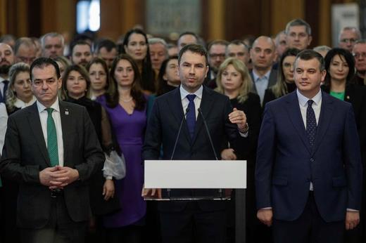 VIDEO PMP și Forța Dreptei au lansat oficial Alianța Dreapta Unită, alternativă la PSD-PNL. Listă comună la europarlamentare: cine candidează