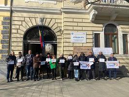 Salariații agențiilor pentru întreprinderi mici și mijlocii au reluat protestele. Este pregătită declanșarea grevei generale pe termen nelimitat
