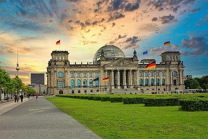Germania - Conservatorii fostului cancelar Angela Merkel, câștigători clari ai europarlamentarelor. Coaliția lui Scholz, ”pedepsită” de electorat