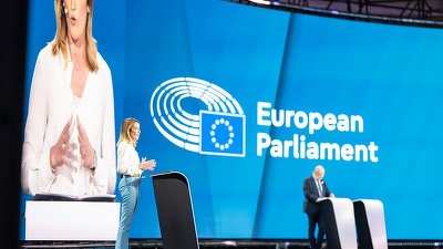 Cei 33 trimiși de români în Parlamentul European