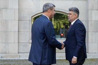 VIDEO Ciolacu l-a invitat pe premierul Bavariei să viziteze Castelul lui Dracula: Indiferent de cât de mult usturoi o să mâncăm, să nu mergem într-o noapte cu lună plină. Premierul Bavariei: Cred că e suficient dacă mâncăm înainte mici!