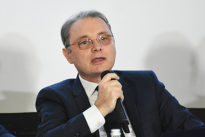 VIDEO Profit Health.forum - Luca Niculescu, Secretar de Stat în Ministerul de Externe, anunță: România a terminat cu Sănătatea pentru integrarea în OCDE, urmașul Planului Marshall: „Mai puțină improvizație, mai multă gândire strategică!”