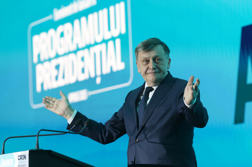 Și Crin Antonescu răspunde la întrebarea: O grațiați pe Elena Udrea dacă ajungeți președinte?