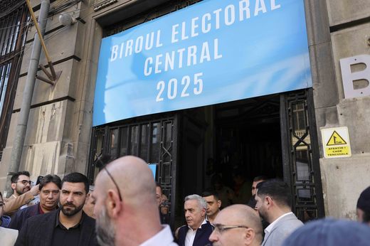 Acțiune declanșată împotriva judecătorului care a hotărât suspendarea hotărârii de anulare a alegerilor prezidențiale 