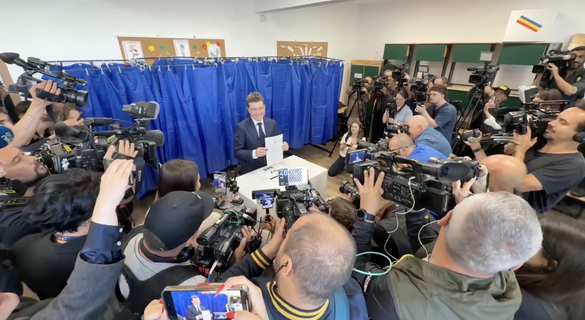 LIVE TEXT România își alege președintele 
