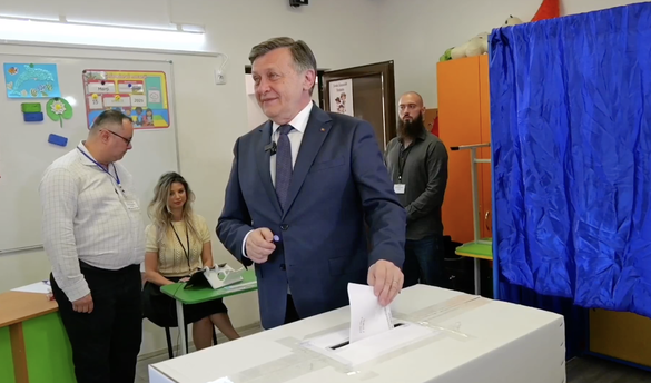 LIVE TEXT România își alege președintele 