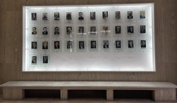 FOTO Ciolacu a fost trecut la Palatul Victoria, alături de Ciucă, la categoria istorie 
