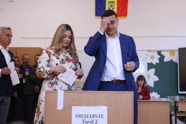 George Simion spune că el este câștigătorul clar: Eu voi fi președintele tuturor românilor. Călin Georgescu va ajunge în conducerea țării noastre