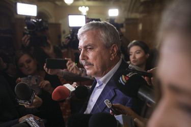 Lider PSD: Suntem în cădere liberă, am pierdut încrederea multor oameni. Să lăsăm rotirea de scaune, de fațadă