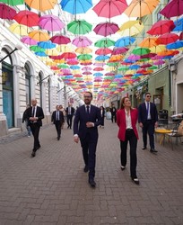 FOTO Președintele Parlamentului European, la plimbare prin Timișoara cu Dominic Fritz