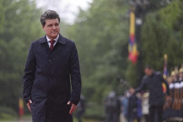 FOTO Nicușor Dan a preluat mandatul de șef al statului