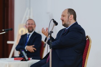 Papahagi: Vii și spui primul lucru „Vă creștem taxele, mărim TVA”, nimic despre ei. Iar cei care chiar țin România în spate s-ar putea să se sature