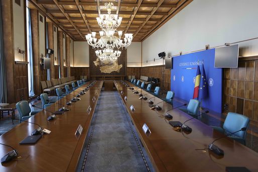 Cine sunt miniștrii Guvernului Bolojan. 11 nume noi. 7 miniștri continuă în Executiv. Ce rol au avut Paul Stănescu și Dacian Cioloș
