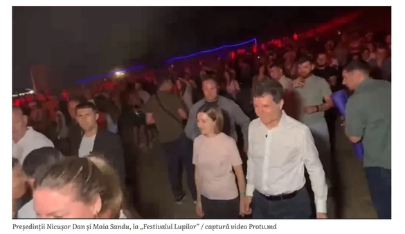FOTO Nicușor Dan, vizită surpriză în Republica Moldova. Cu Maia Sandu la festival de muzică