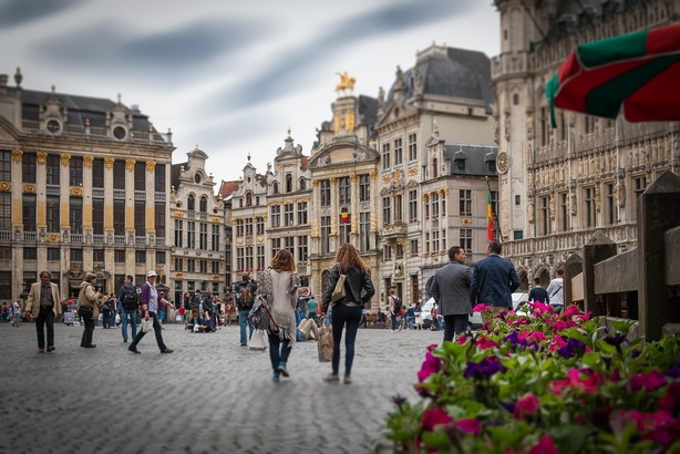 Soldații vor patrula pe străzile din Bruxelles