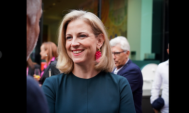 Ministrul de Externe al Austriei vine la București pentru meciul cu România și pentru o vizită la rafinăria Petrom