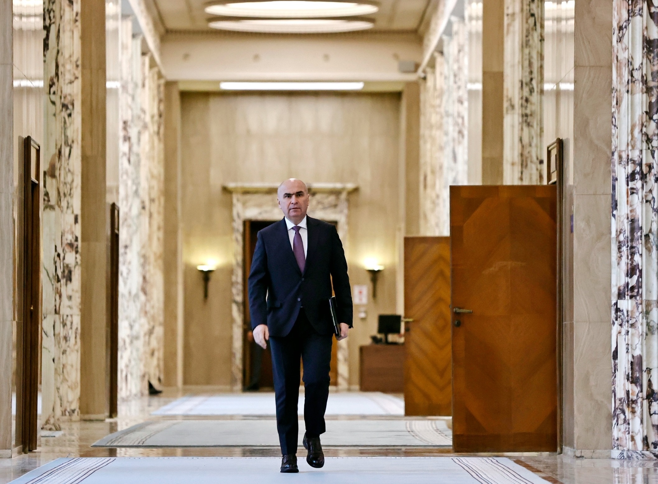 Bolojan, despre relația cu Grindeanu: Nu lucrezi întotdeauna cu oamenii cu care ai aceleași idei. - Despre relația cu Nicușor Dan: Avem o relație de colaborare instituțională