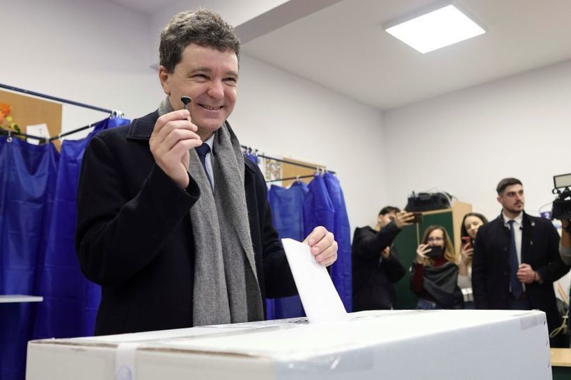 FOTO ALEGERI Nicușor Dan, Anca Alexandrescu, Ciprian Ciucu, Daniel Băluță, Cătălin Drulă, Ana Ciceală și Marcel Ciolacu - Îndemnuri pentru oameni să iasă la vot și declarații de încredere