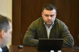 VIDEO Ciucu, mesaj din tramvai: Nu dăm afară șoferi și vatmani. Dar nu avem nevoie de zeci de șefi să învârtim roata