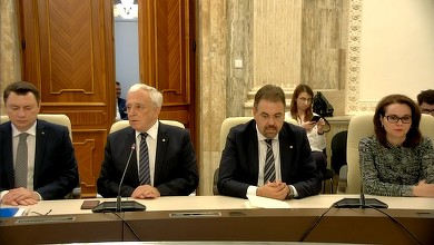 ULTIMA ORĂ Proiect al Guvernului: limită de 14 ani în funcțiile de conducere în BNR. Noi cerințe la numire, interdicții de tranzacționare și angajare la bănci comerciale. Perioadă de cooling-off, în premieră