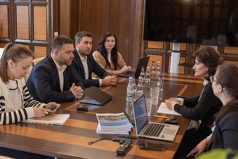 FOTO Ciucu anunță ultima soluție posibilă pentru București pe termen scurt. "Fără borduri și panseluțe!"