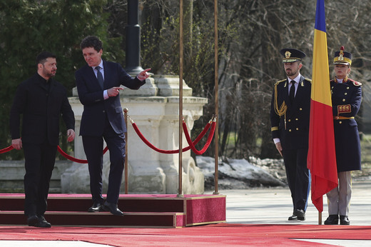 VIDEO Zelenski în România - A mers la  Baza 86 Aeriană de la Borcea