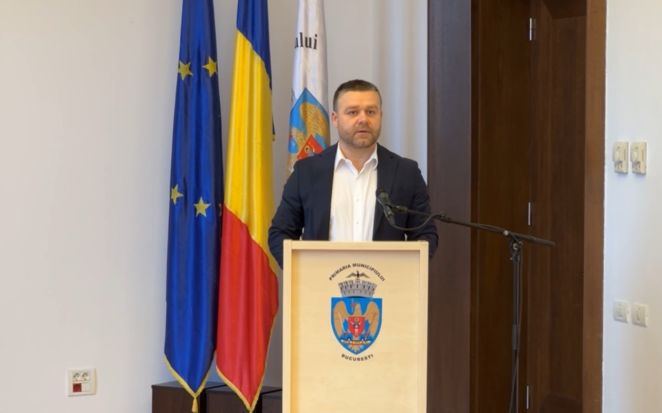 Ciucu dă afară angajați din Primărie: Nu a mai fost reorganizată pe bune! VIDEO