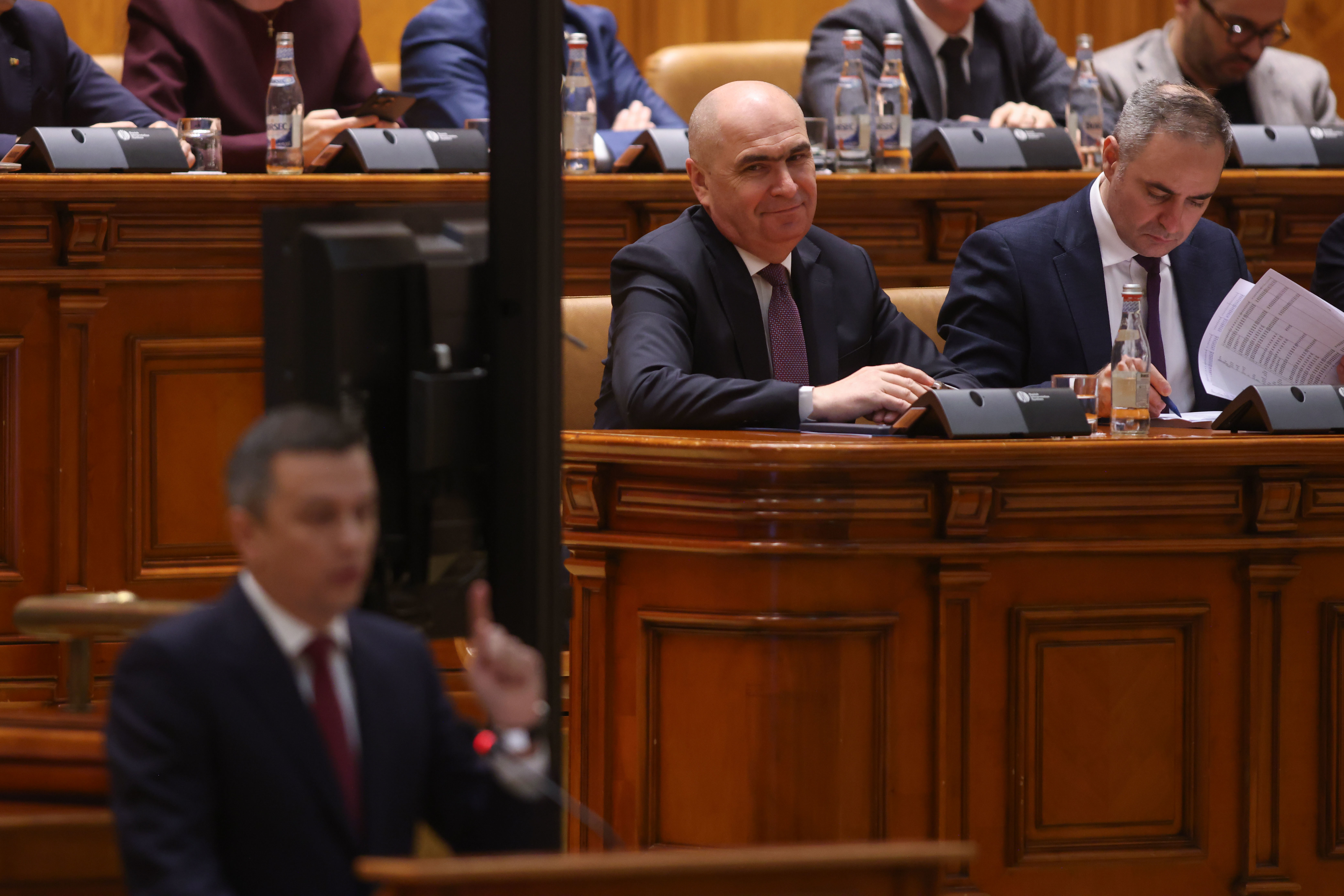 Grindeanu, atac dur la Bolojan: Îmi cer scuze, îmi fac autocritica, n-am anticipat că Bolojan n-are nicio treabă cu economia!