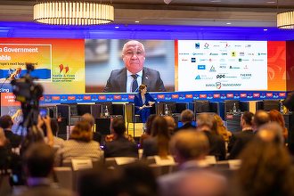 VIDEO&FOTO Premierul Republicii Moldova, Alexandru Munteanu: Integrarea europeană nu este o chestiune de dacă sau când. Este o problemă de viteză și trebuie accelerată - Conferința The Economist, cu Profit.ro partener