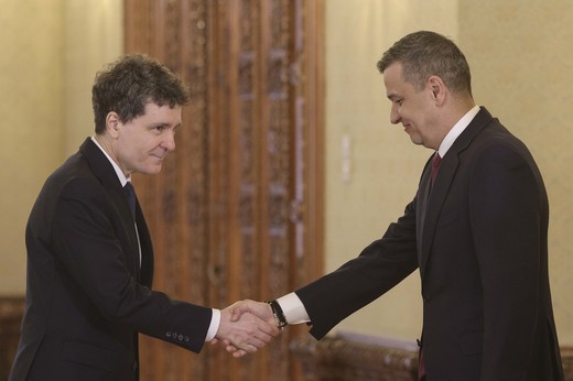 FOTO Consultări la Cotroceni - Grindeanu anunță că, indiferent la poziția viitoare a PSD – la putere sau în opoziție – social-democrații vor susține angajamentele internaționale ale României