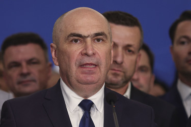 Bolojan, mesaj către români la final de mandat: Vă mulțumesc că ați suportat!