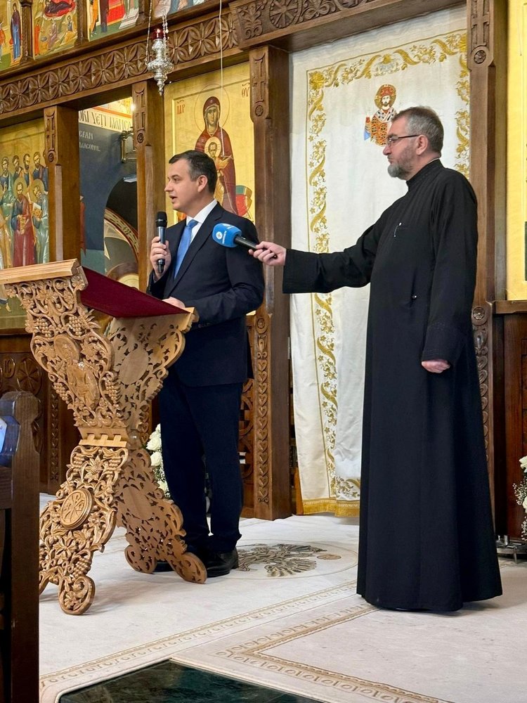 FOTO Cine e și ce avere are viitorul prim-ministru. A început ca jurnalist, a devenit apropiat al fostului președinte Traian Băsescu