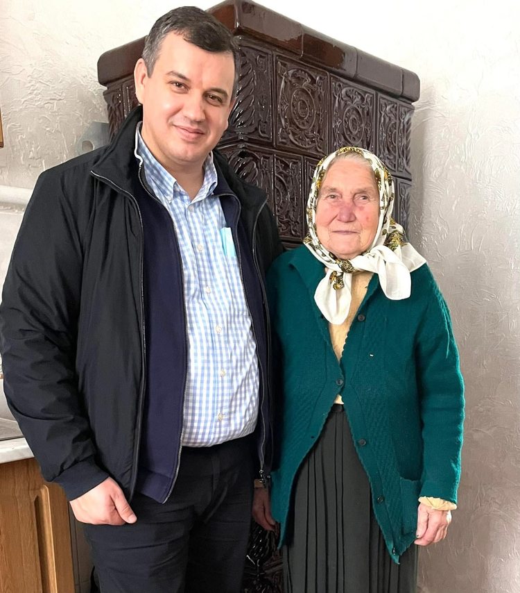 FOTO Cine e și ce avere are viitorul prim-ministru. A început ca jurnalist, a devenit apropiat al fostului președinte Traian Băsescu