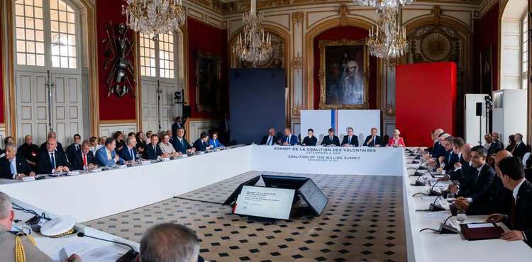 FOTO&VIDEO Nicușor Dan și partenera sa, la dineu cu Macron 