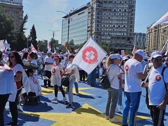 Bolojan, după ce Parlamentul a adoptat mai multe legi pentru PNRR: Și legea salarizării ar putea trece într-o săptămână, două