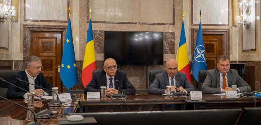 Bolojan anunță că mai sunt de finalizat peste 2.500 de investiții din PNRR - Avertisment pentru primari: Investițiile nefinalizate în august vor fi terminate pe banii primăriilor. Dacă nu sunt gata nici la finalul anului, banii încasați vor trebui returna