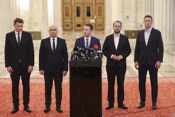 VIDEO&FOTO Partidele care îl susțin pe Siegfried Mureșan vor negocieri cu PSD și chiar rotativă la guvernare. Bolojan: Nu vom susține programe care nu se bazează pe realități. UDMR exclude negocieri cu ”partide extremiste”