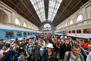 Cât ar putea costa găzduirea a 6.350 de refugiați