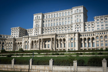 România, în coada clasamentului european după numărul femeilor din Parlament