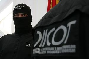 Judecător și lichidator judiciar, implicați într-o rețea de evazioniști
