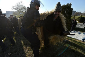 Ciobanii vor și alte schimbări rapide în lege și amenință că vin din nou la București