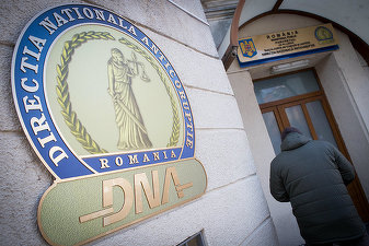 Judecătoarea Geanina Terceanu, frații Becali și Cristian Borcea, trimiși în judecată de DNA