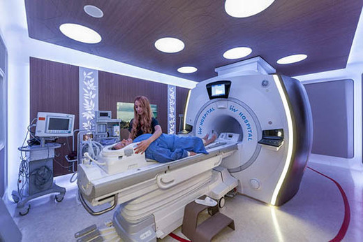 Indisponibilitatea medicilor și neîncrederea în sistemul medical trimit românii să se trateze în Turcia
