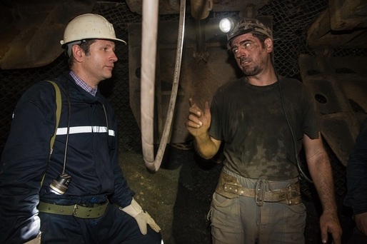  200 de mineri de la exploatarea Lonea din CE Hunedoara s-au blocat în subteran și nu ies până nu vine ministrul