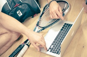 Peste jumătate dintre utilizatorii de internet apelează la jocuri online pentru a uita de problemele zilnice